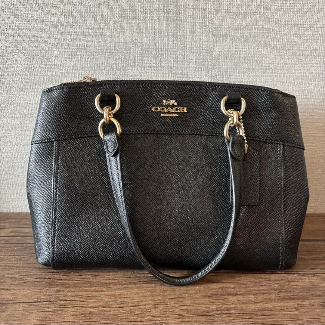 Thumbnail of Coach shoulder bag, beautiful condition