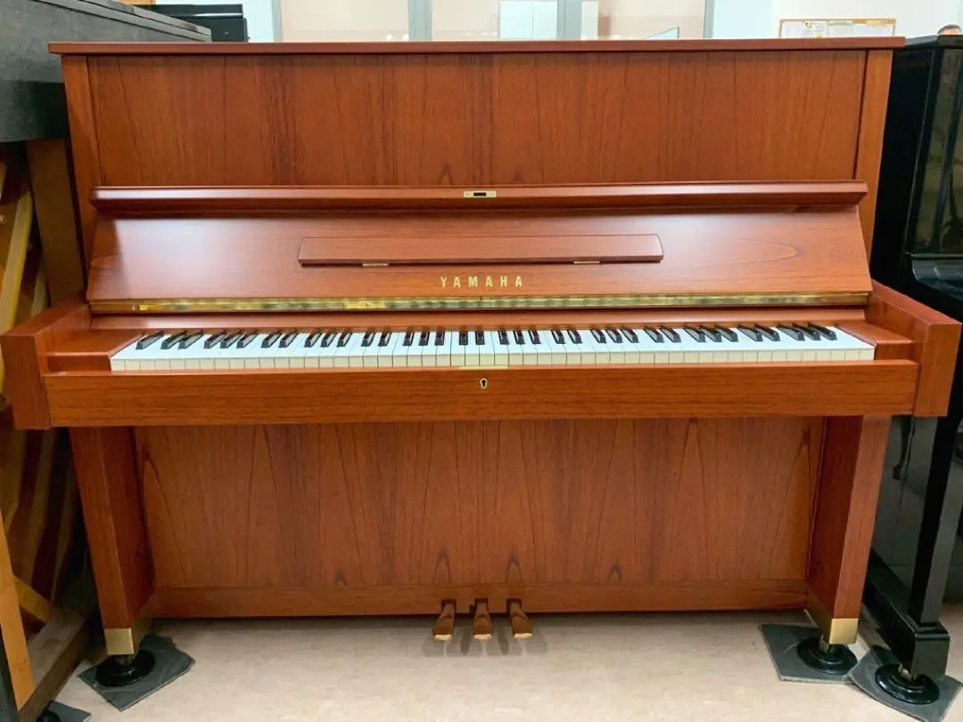 ★★★専門店整備済★ヤマハ★YAMAHA★W1AWn★状態良好★人気の木目★★★ 中古ピアノ ヤマハ(YAMAHA W1AWn) シンプルなデザインに漂う木の