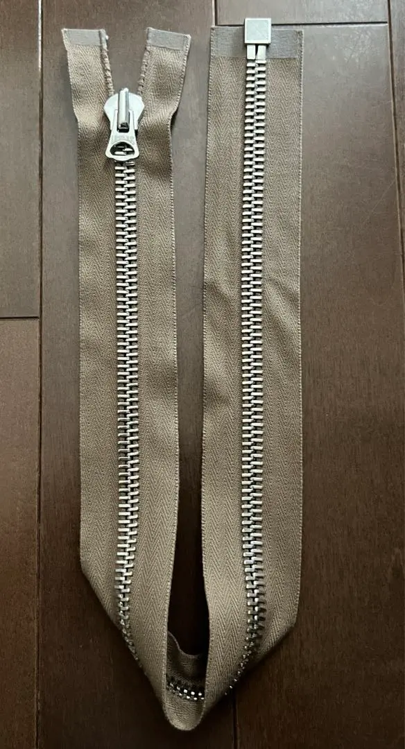 Thumbnail of LIGHTNING zipper, beige tape, reproduction, Lewis Leathers, unused