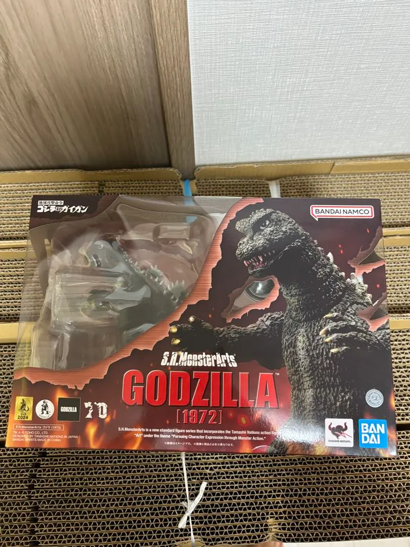 2025年最新】S.H.MonsterArts ゴジラ (1972)の人気アイテム - メルカリ