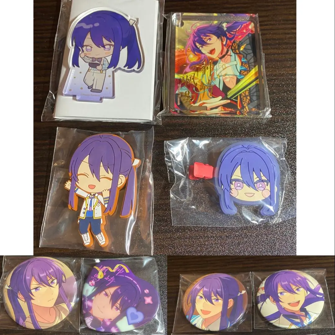 Thumbnail of Soma can badge & acrylic stand