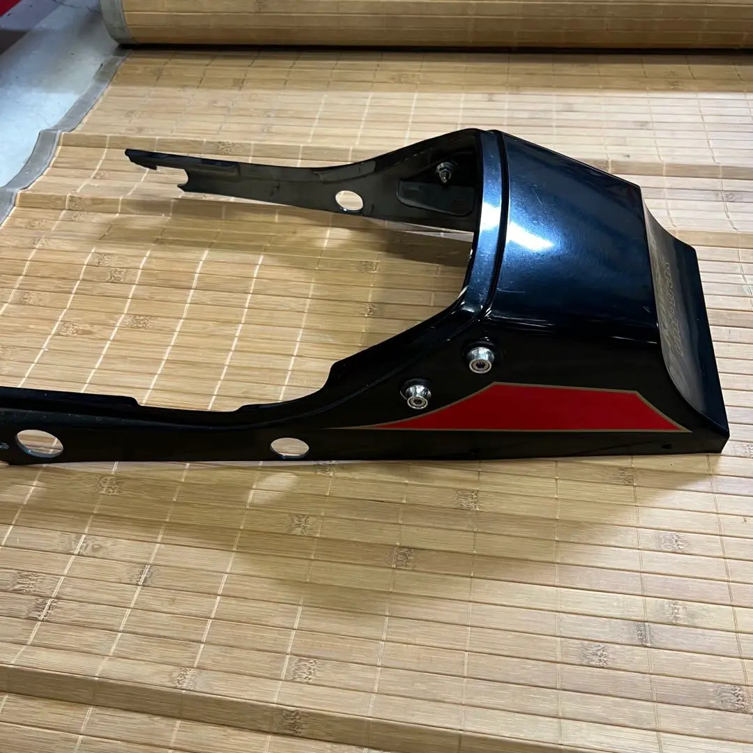 BEET ビート シートカウル GPz400F/F2 KAWASAKI カワサキ シートカウル・テールカウル : ウェビック1号店 - 通販 -  Yahoo!ショッピング