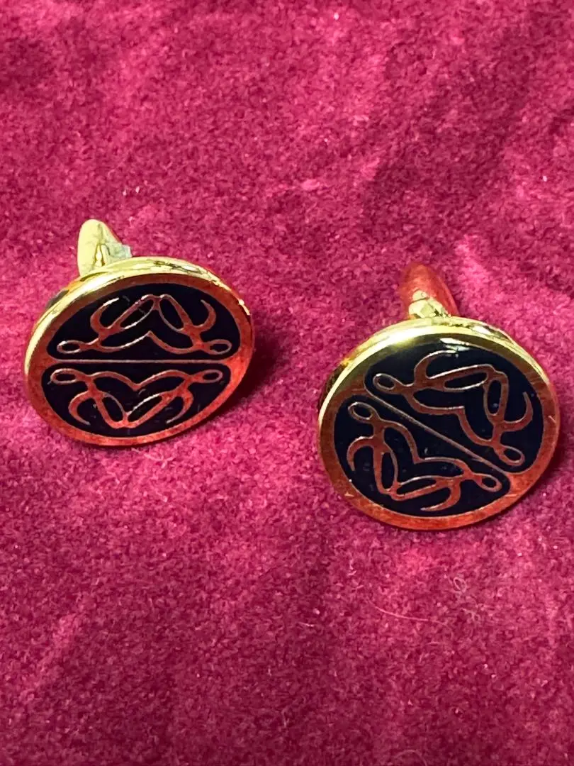 2025年最新】LOEWE カラー：ゴールド系 カフリンクスの人気