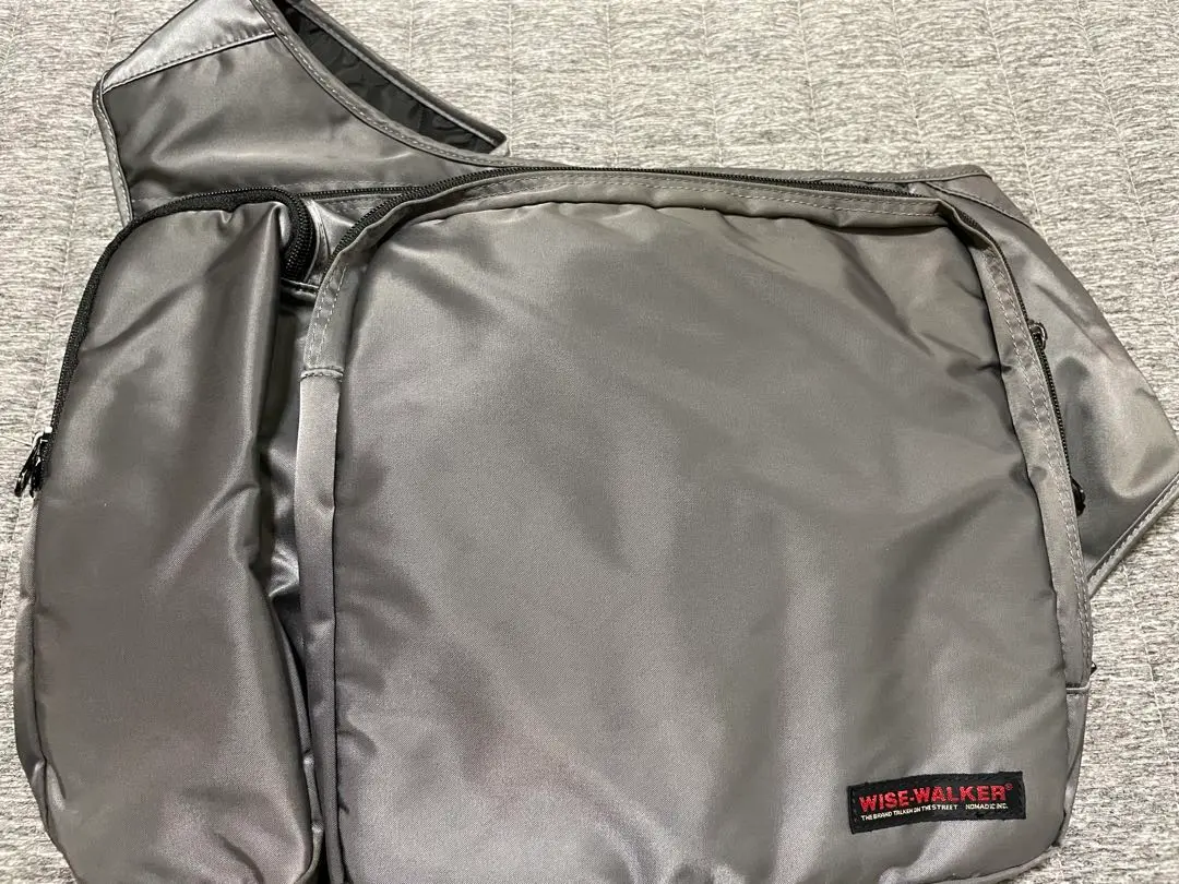 WISE-WALKERメッセンジャーバッグ　古着　ベージュ　90s 2025年最新】nomadic_wise_walkerの人気アイテム - メルカリ