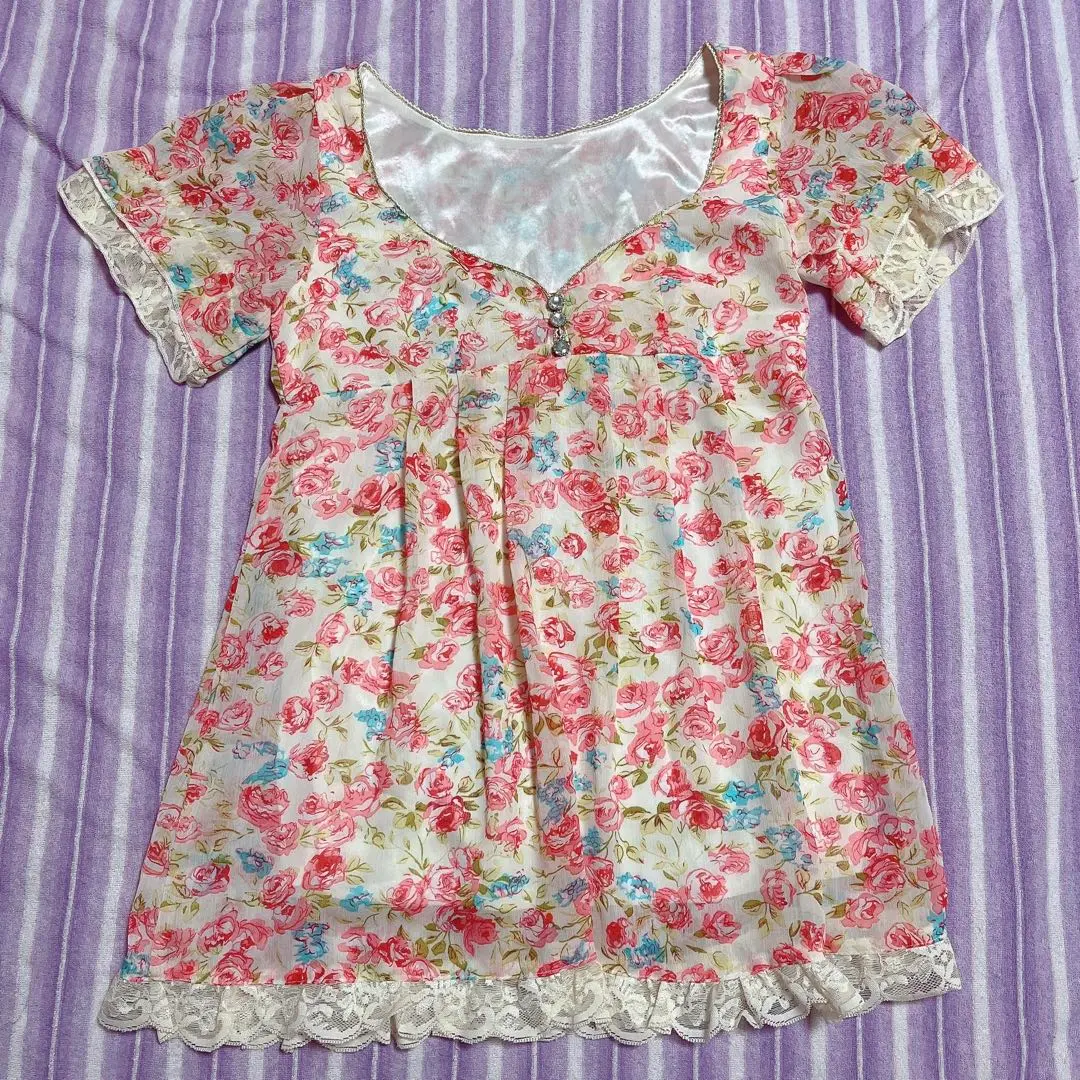 女士 襯衫 花紋 蕾絲 少女風 的縮圖