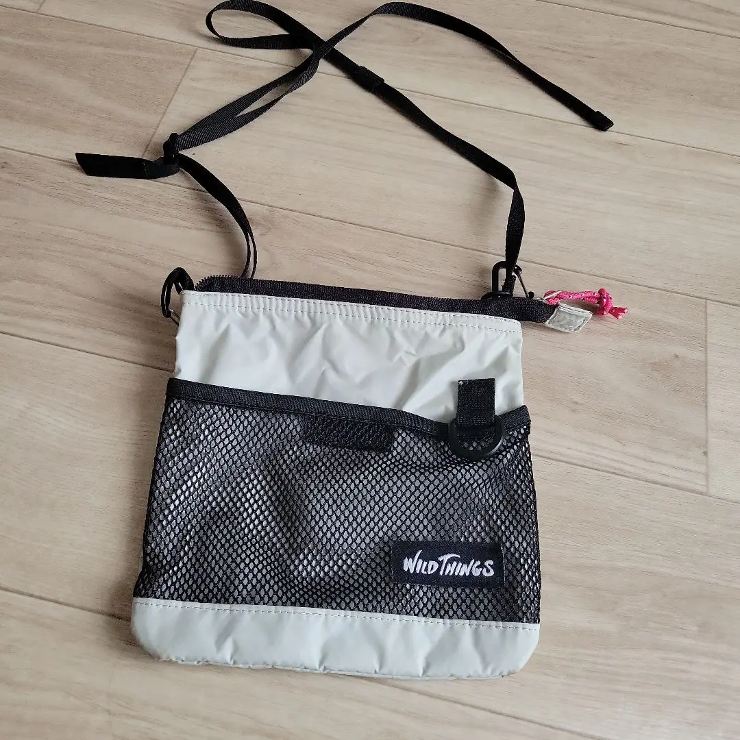 Thumbnail of WILD THINGS Sacoche Bag