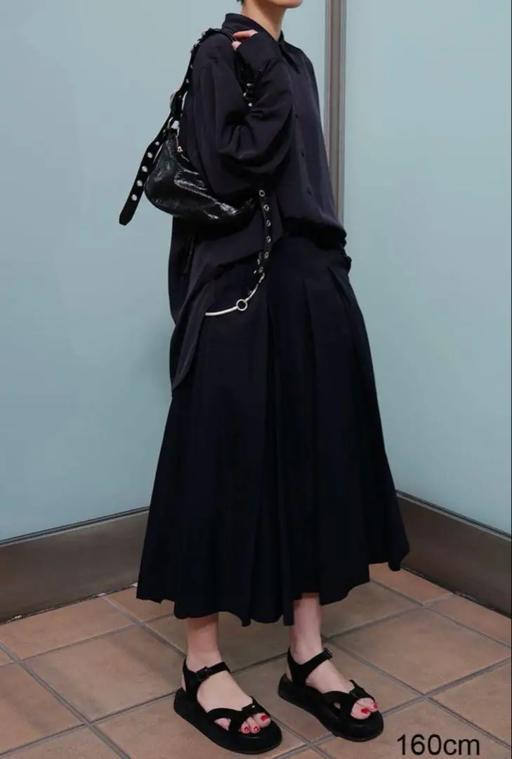 【美品】マチャット machatt サテンツイルスカート М 黒　ロングスカート 美品】マチャット machatt サテンツイルスカート М 黒 ロング