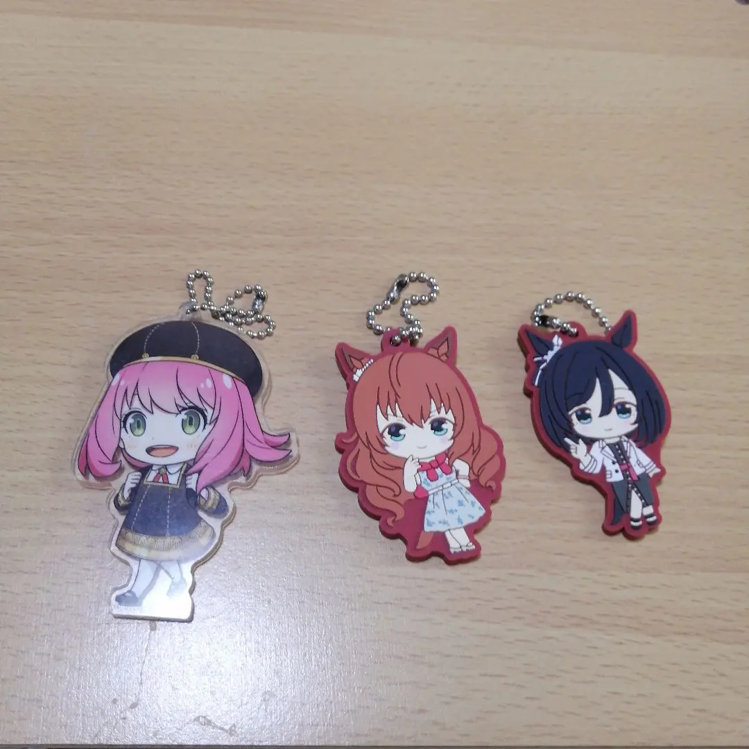 Thumbnail of Acrylic keychains, set of 3