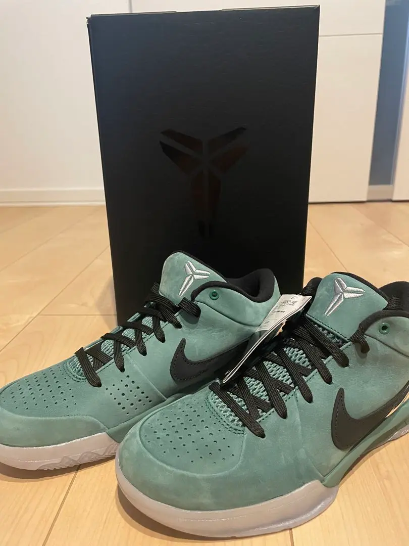 28.5 新品未使用 ナイキ コービー4 プロトロ ガールダッド kobe Nike Kobe 4 Protro Girl Dad