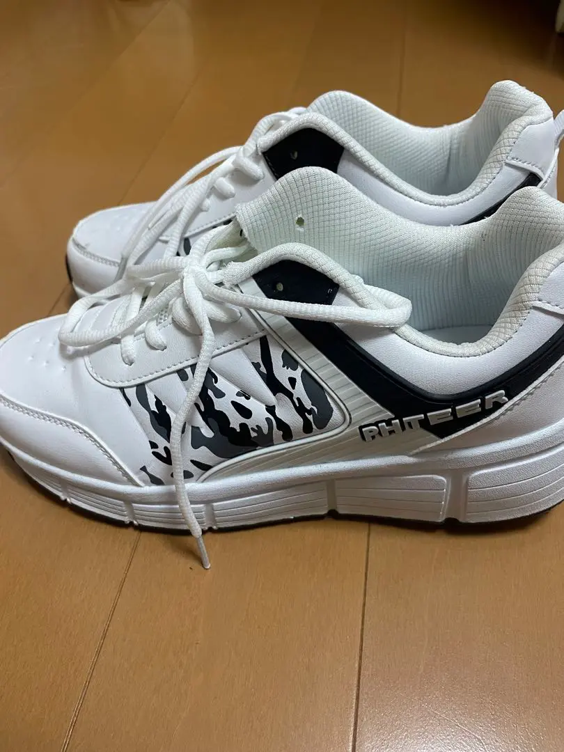楽天市場】ローラーシューズ ヒーリーズ 24cmの通販