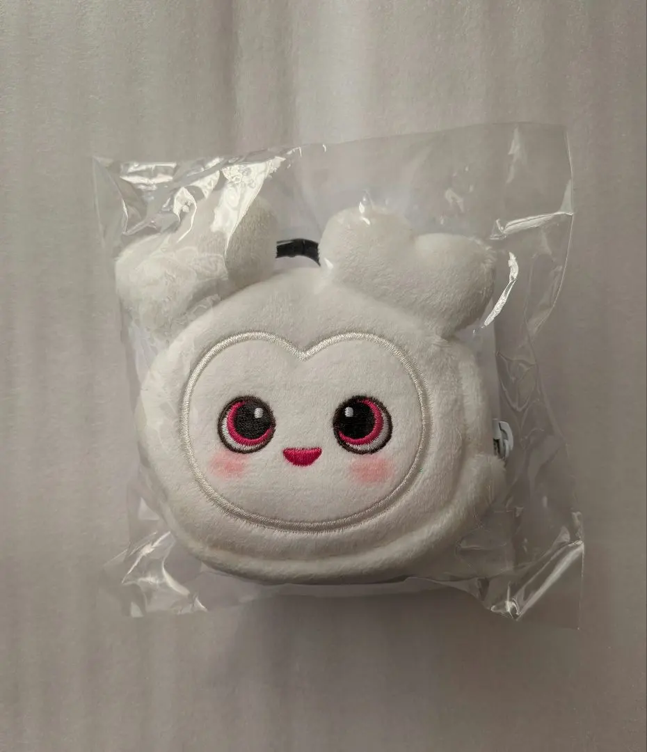 Thumbnail of TWICE Pop-up Store Earphone Pouch 【Baby DAVELY】