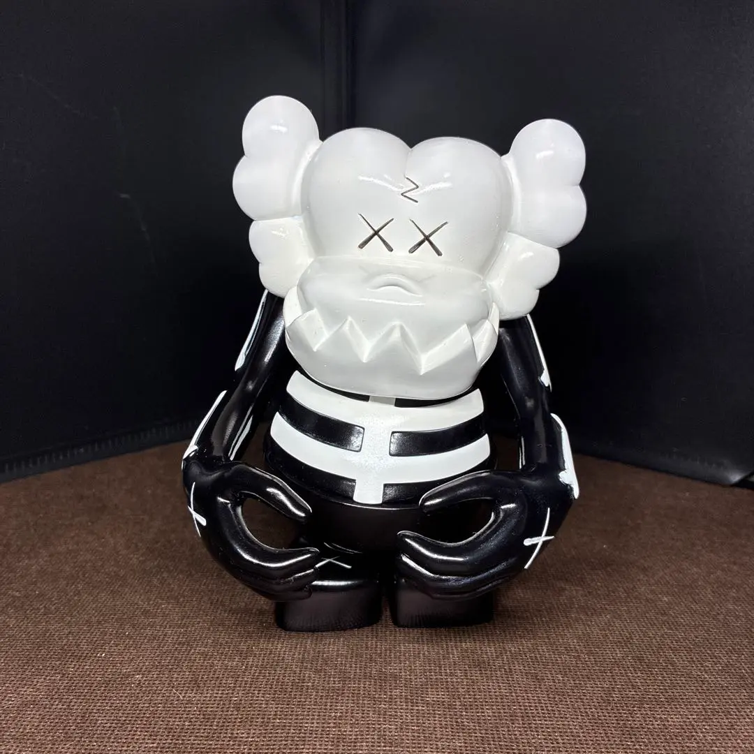 BOUNTY HUNTER モグルくん　フィギュア　KAWS 未開封 カウズ KAWS ×MEDICOM TOY×BOUNTY HUNTER Skull Kun スカル君