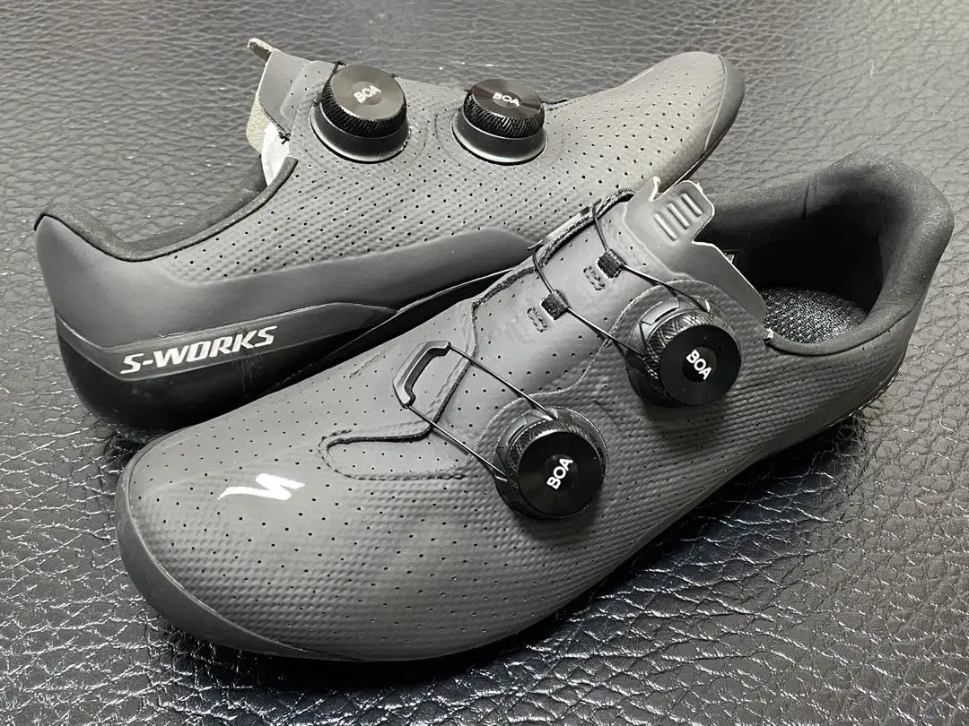 ウェア DMT KRSL EU42.5 Wilier8008 DMT KRSL EU42.5 Wilier8008様専用 ウェア