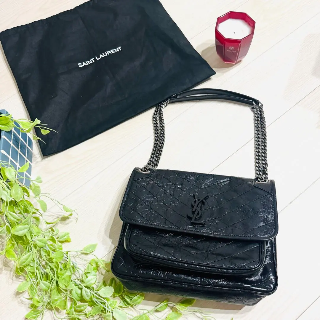 中古品・美品【SAINT LAURENT 】NIKI レザー ショルダーバッグ SAINT LAURENT サンローラン チェーンショルダーバッグ ニキ