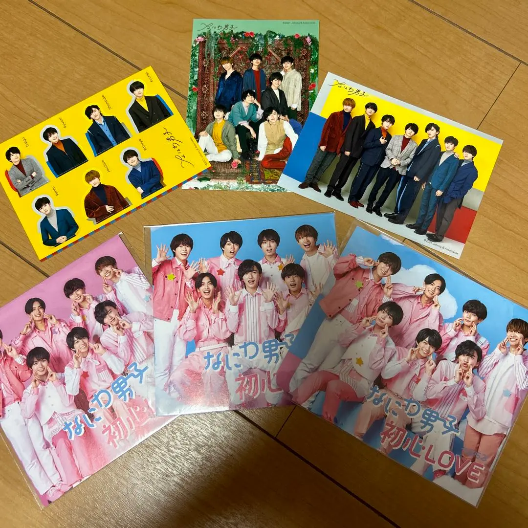 Thumbnail of Naniwa Danshi sticker and card set