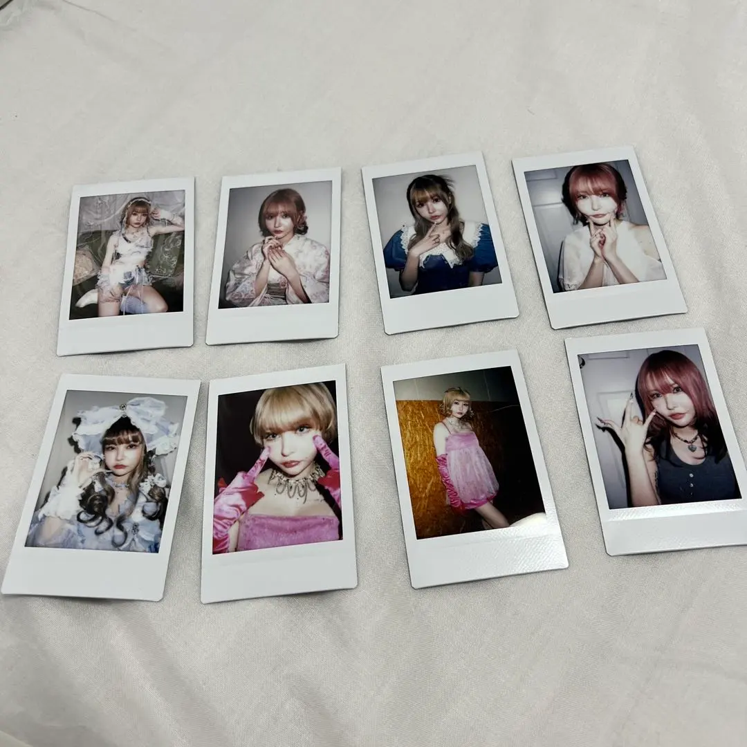 Thumbnail of Kano Senritsu's Cheki (instant photo)