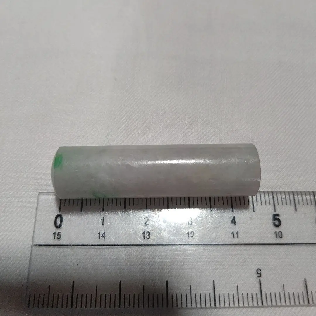 未使用　台湾翡翠　印鑑　印材　天然石　ネフライト　翡翠　縁起　美品　コレクション 12mm・刻印無料・人生の大切な節目にお使いください】（高品質