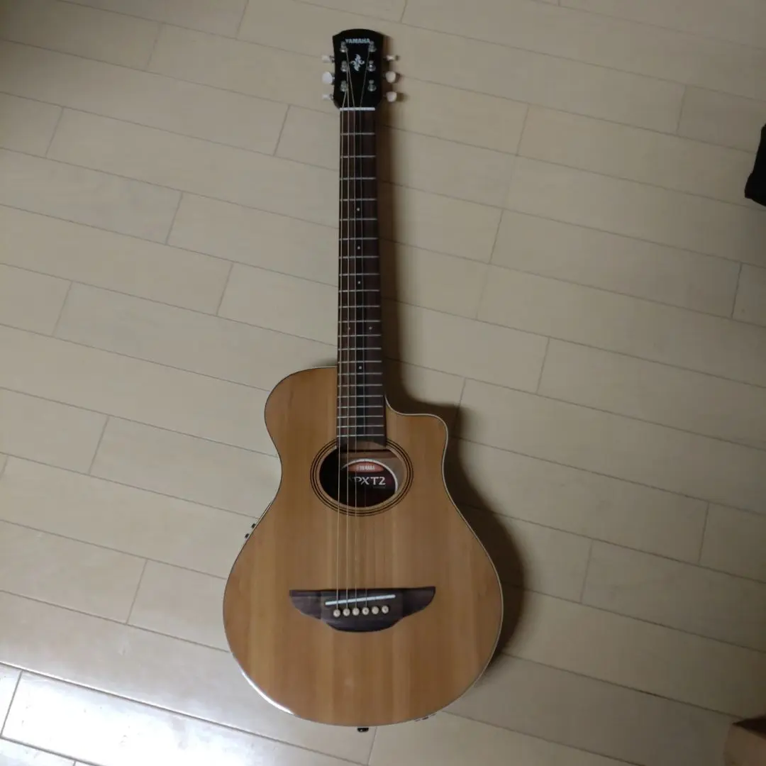 [使用少] YAMAHA APXT2 エレクトリックアコースティックギター YAMAHA APX-T2 小学生 1年生から弾ける！キッズギター初心者