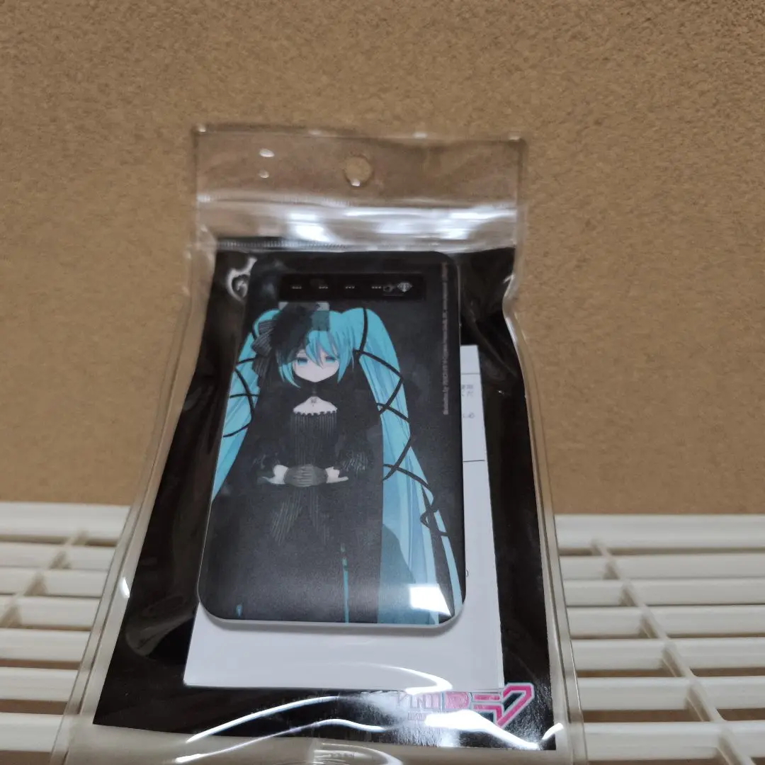 初音ミク マルイ ヴァンパイアフェス 缶バッジ PEACH-PIT 美品