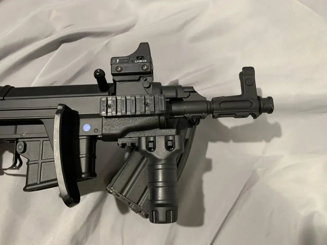 ARES ■5本セット■ ARES製　140連 M16・M4 クリアマガジン □5本セット□ ARES製 140連 M16・M4 クリアマガジン | エアガン