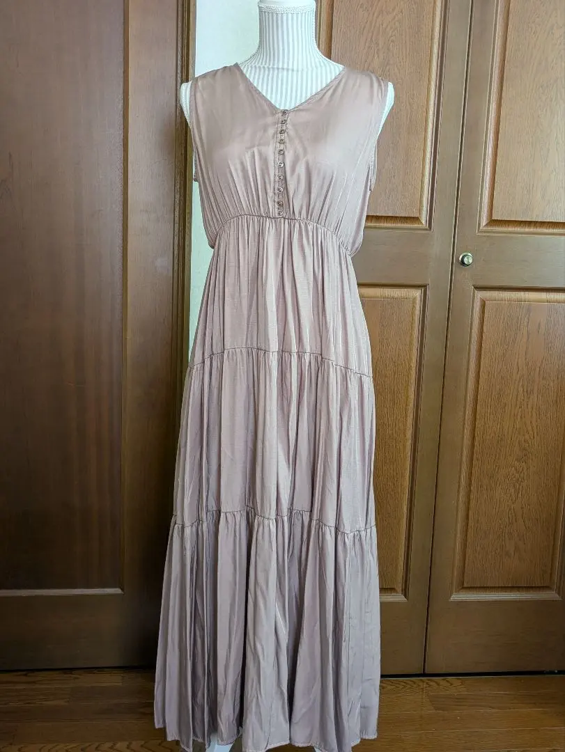 Thumbnail of Dinos So close, Sleeveless Tiered Long Dress