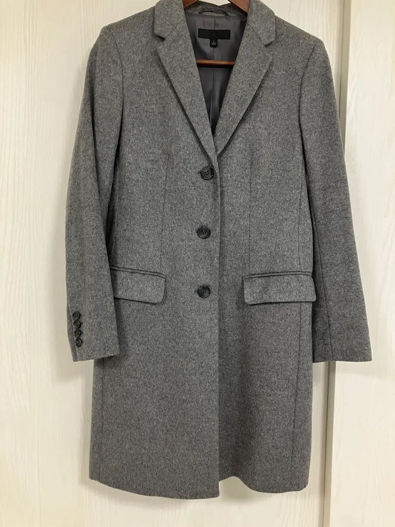 UNIQLO灰色 切斯特大衣 S尺寸 的縮圖