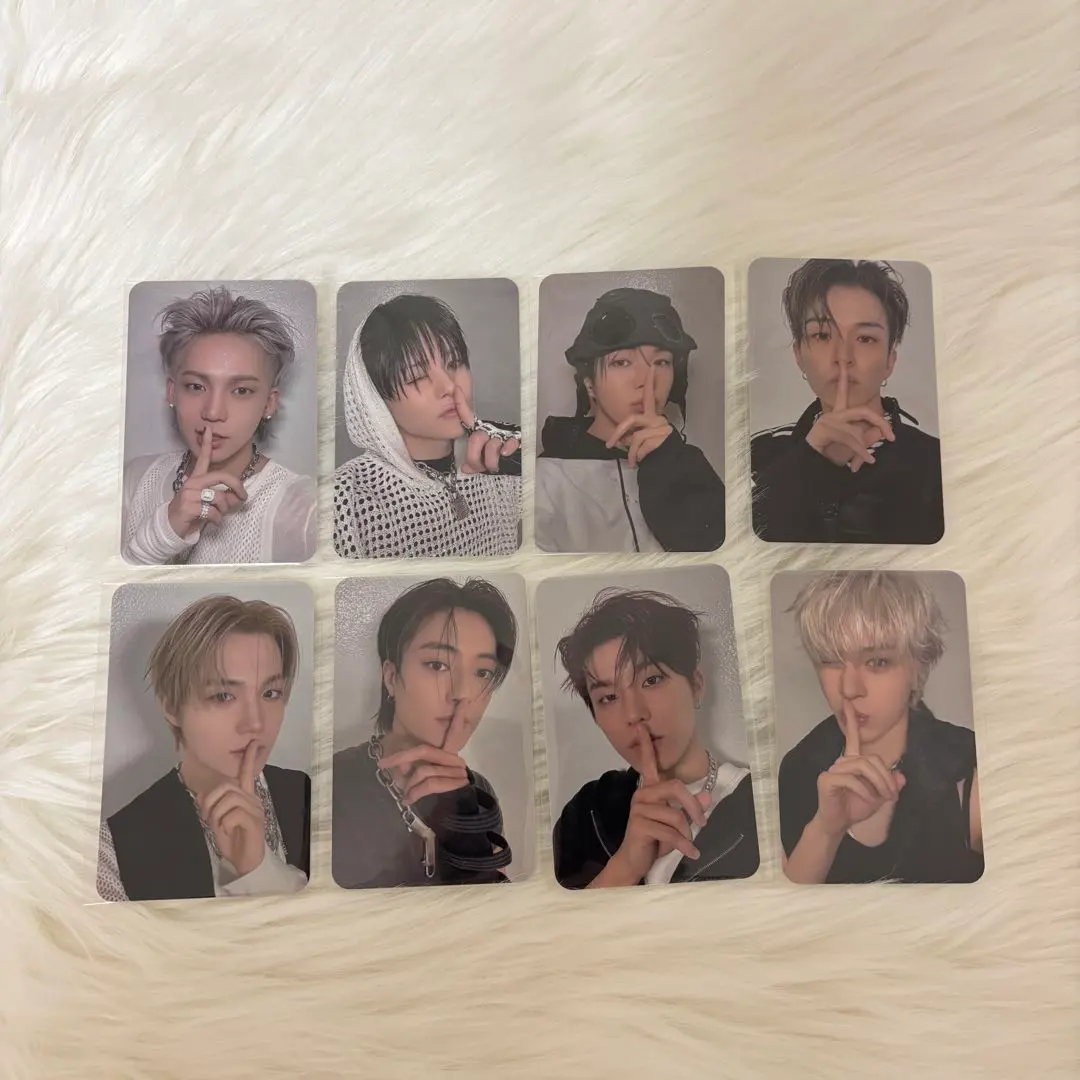 Thumbnail of TREASURE LOVE PULSE mu-mo Special Edition Trading Card Set