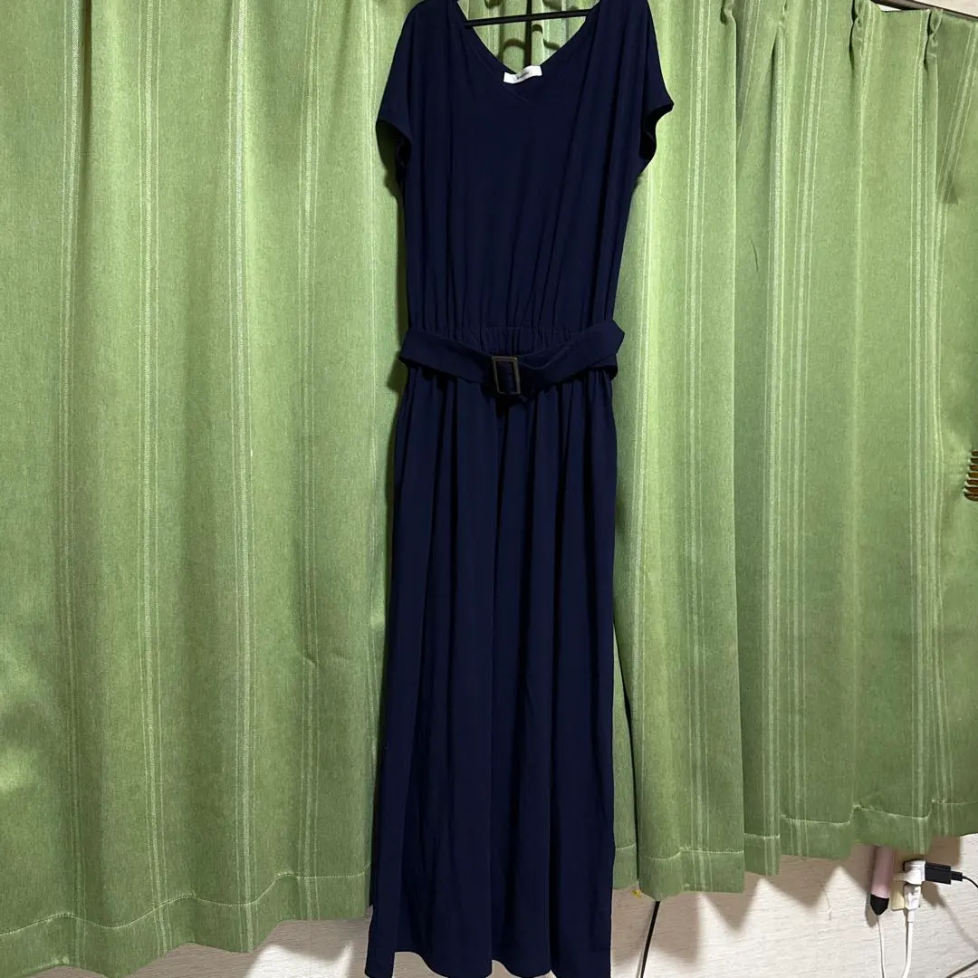Thumbnail of Andemiu Navy V-neck Cut and Sew Dress