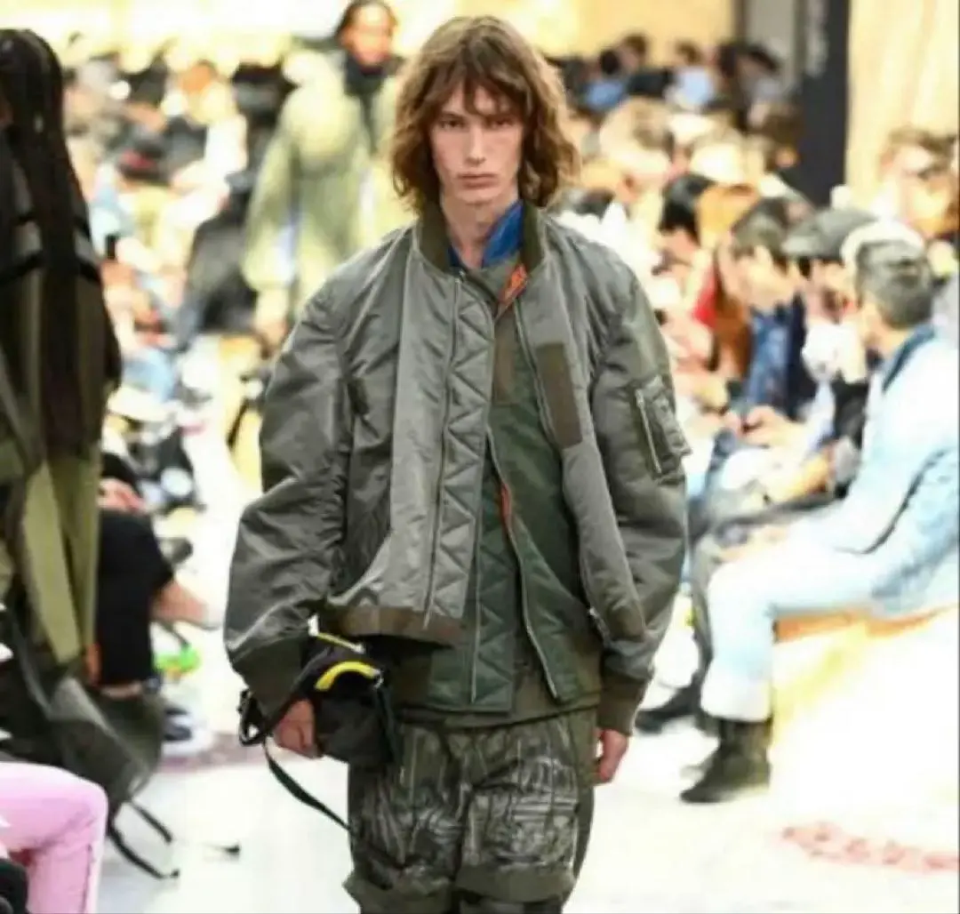 2025年最新】sacai カラー：ブルー系 ジャンパー・ブルゾンの