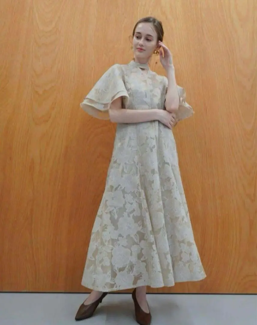 Acka. シアー パフ ドレス ベージュ新品未使用 sheer puff dress – Acka online store