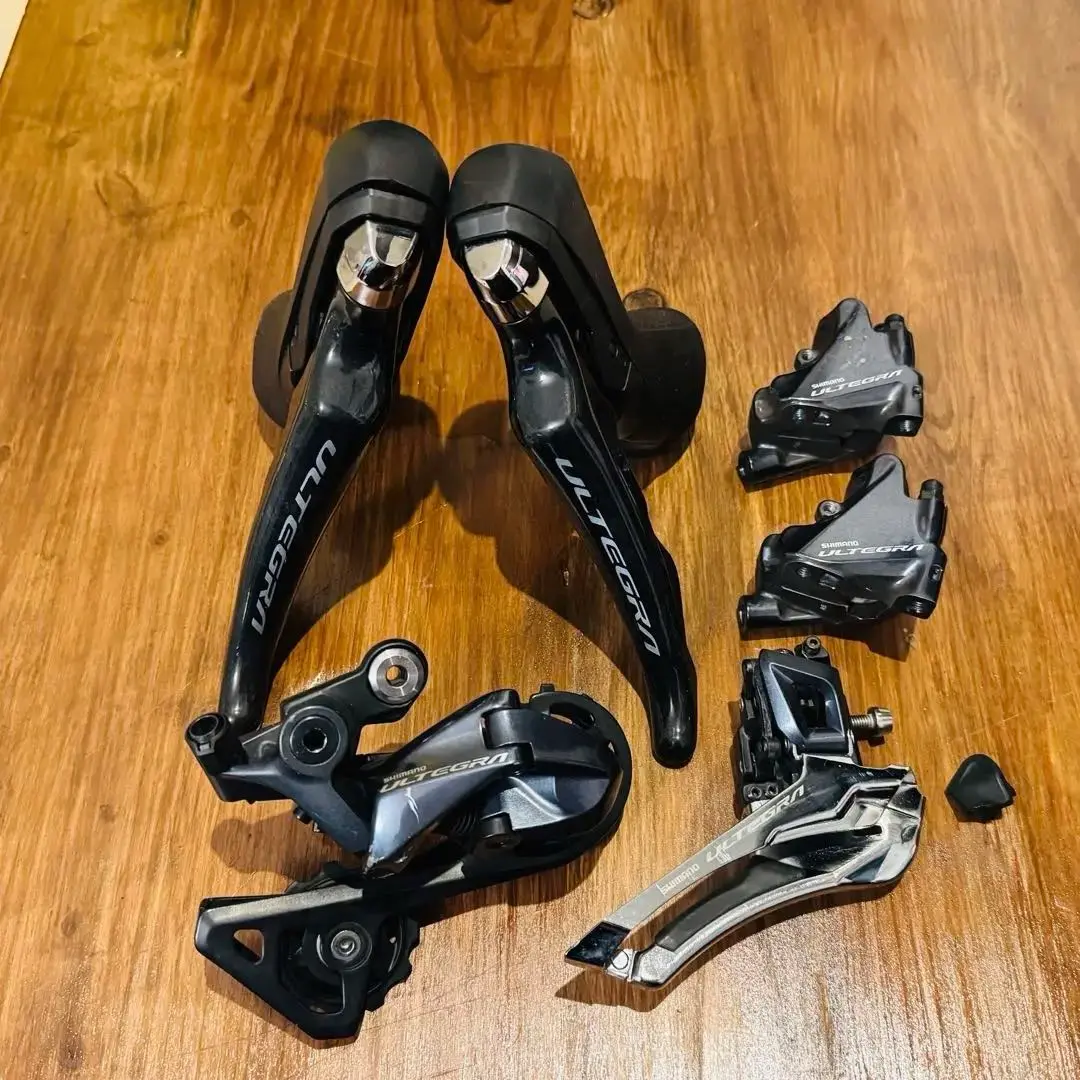さ*ち様 未使用 シマノ ULTEGRA 11s ディスクブレーキSTI定価70 さ*ち様 未使用 シマノ ULTEGRA 11s ディスクブレーキSTI定価70