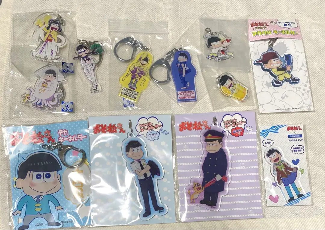Thumbnail of Osomatsu-san goods bulk sale