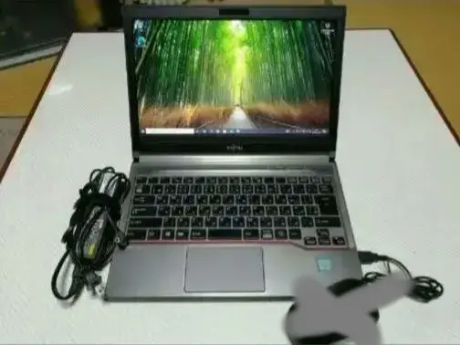 2025年最新】LIFEBOOK E736の人気アイテム - メルカリ