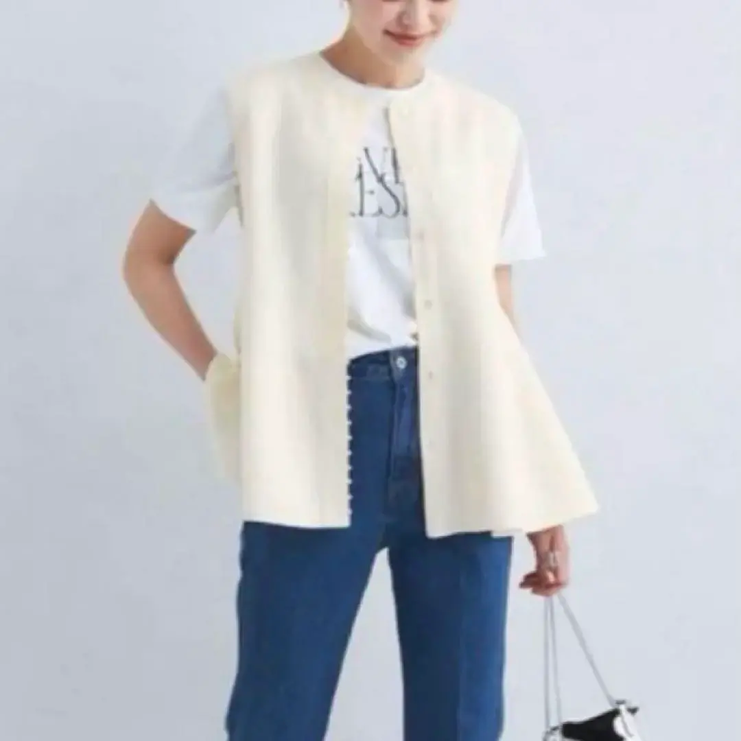 【美品】【最安値】UNITED ARROWS バイカラーペプラムジレ ☆美品【UNITED ARROWS】 バイカラー ペプラム ジレ ブラック
