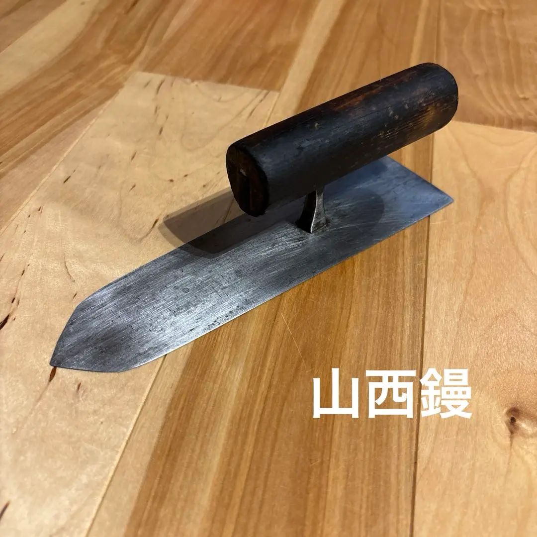 左官鏝 山西 人造四半 打ち出し 【93mm】 左官鏝 山西 人造四半 打ち出し 【93mm】 - メルカリ