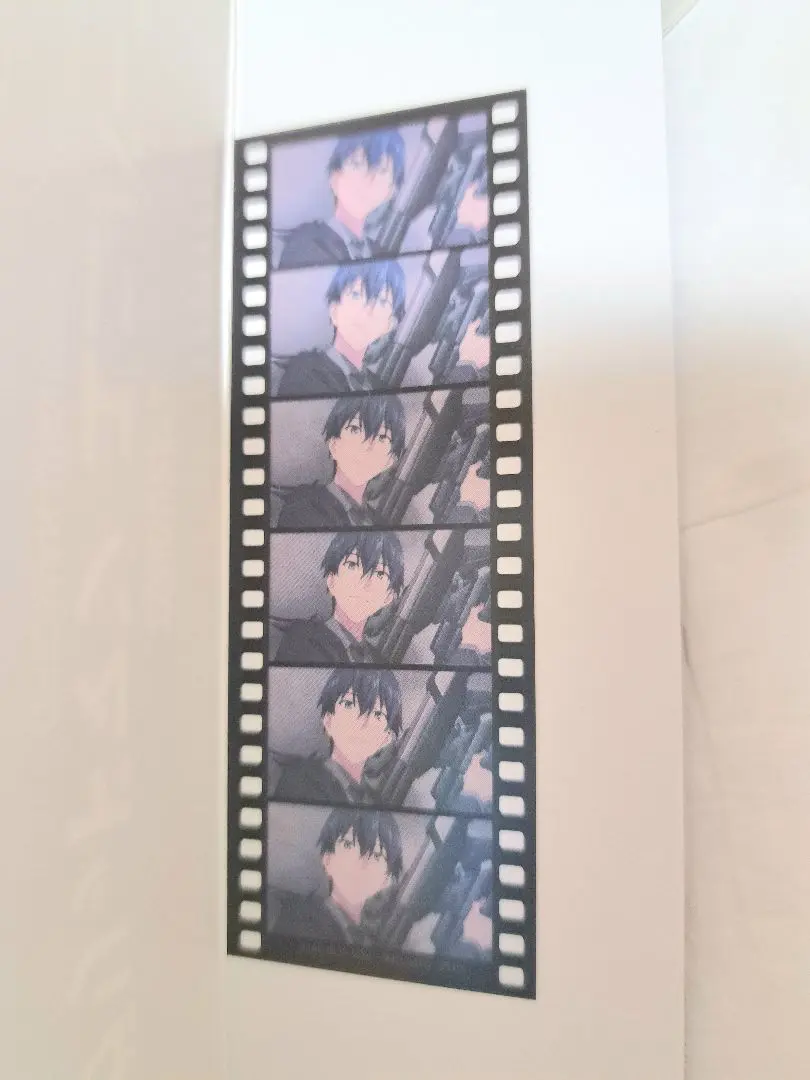 ブックカバー・栞　全10種セット 本編カット使用フィルム風クリアしおり 「グリッドマン ユニバース」 5週目入場者特典 ブックカバー・栞 南夢芽 本編カット使用フィルム風クリアしおり
