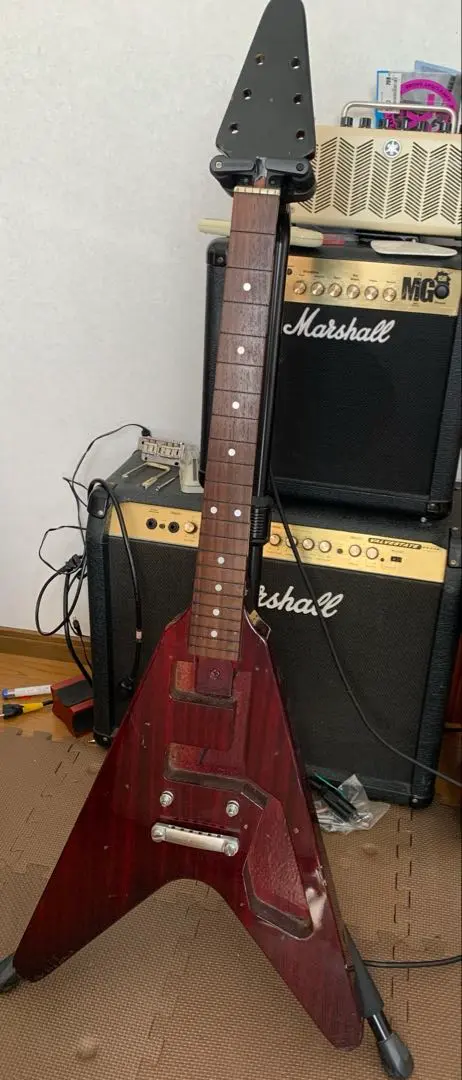 Monsty フライングV ソフトケース付き　音出し確認済み Monsty フライングV ソフトケース付き音出し確認済み