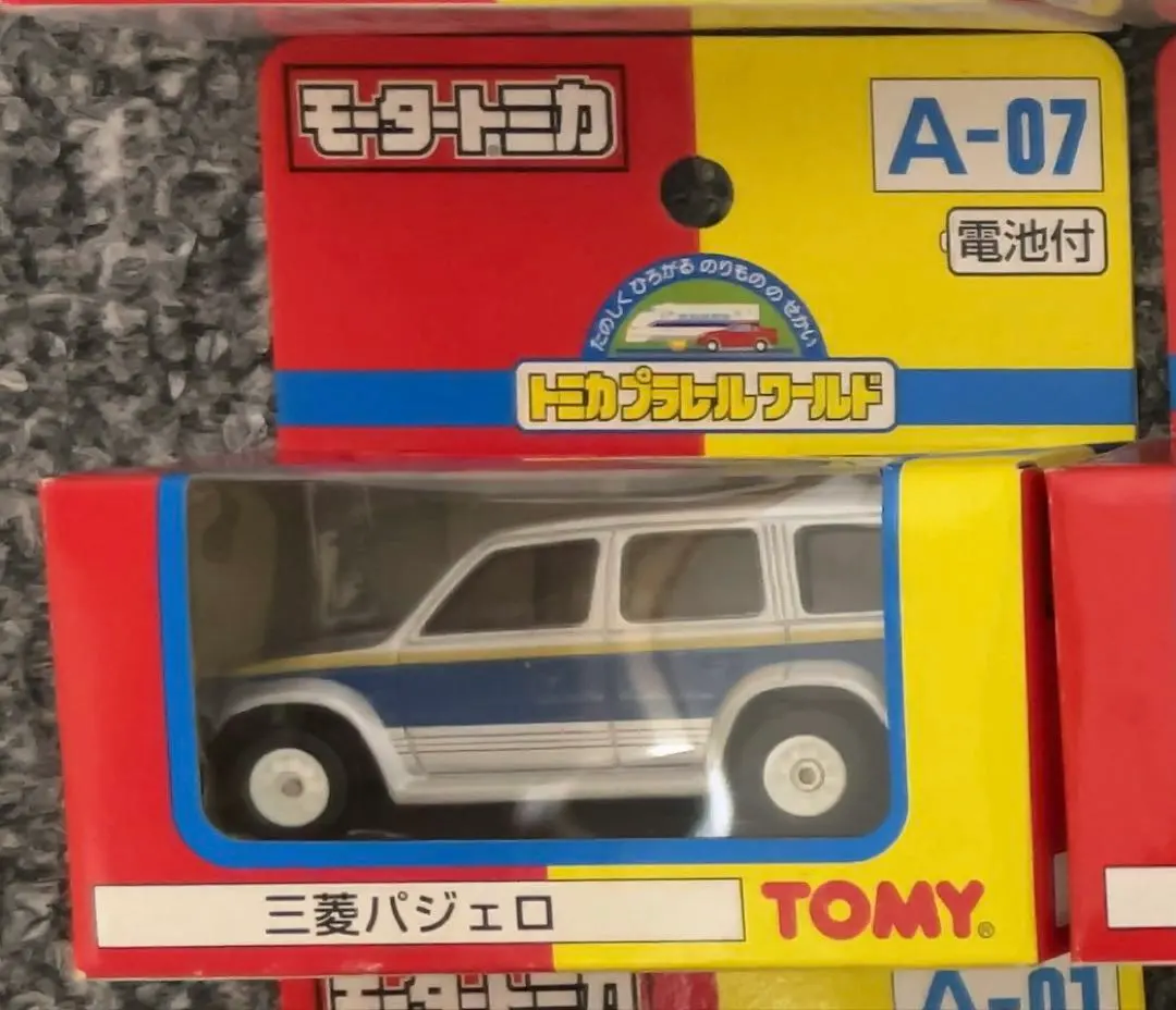 BOトミカ パジェロ2台セット　道路公団☆消防ファイヤーチーフ　ミニカー　希少 BOトミカ パジェロ2台セット 道路公団☆消防ファイヤーチーフ