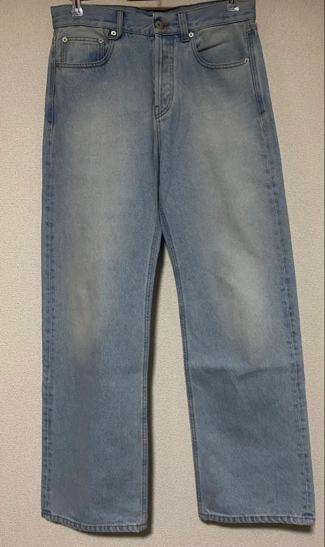 JACQUEMUS ヘルト付きテニムヘンシルスカト 233DE0321015 31A De-Nîmes ワイドデニムパンツ by JACQUEMUS | Official website