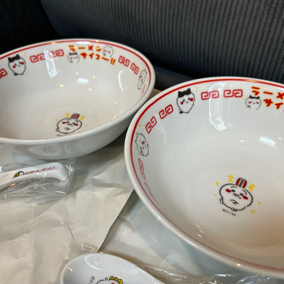 ちいかわ　ラーメン どんぶり＆レンゲセット　初期　箱付き　ハチワレ ちいかわ ラーメンどんぶり＆レンゲセット 初期 ハチワレ - メルカリ