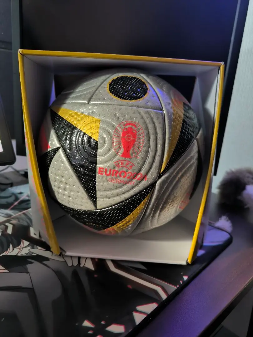 非売品　未使用　EURO2004  限定記念ボール Yahoo!オークション -記念ボール(ボール)の落札相場・落札価格