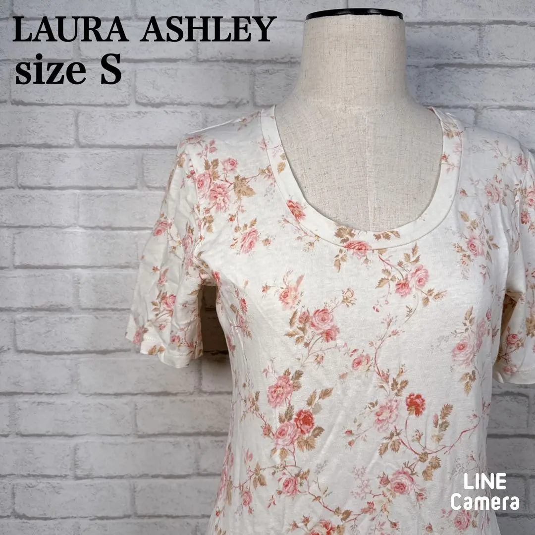 Thumbnail of Laura Ashley Floral Short Sleeve T-shirt Linen Stylish Pretty