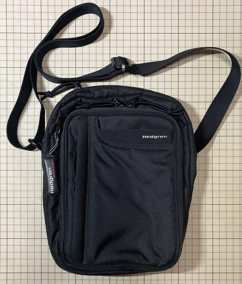 【美品】Hedgren ヘデグレン ウエストポーチ ブラック シルバーロゴ 楽天市場】ヘデグレン ウエストポーチの通販