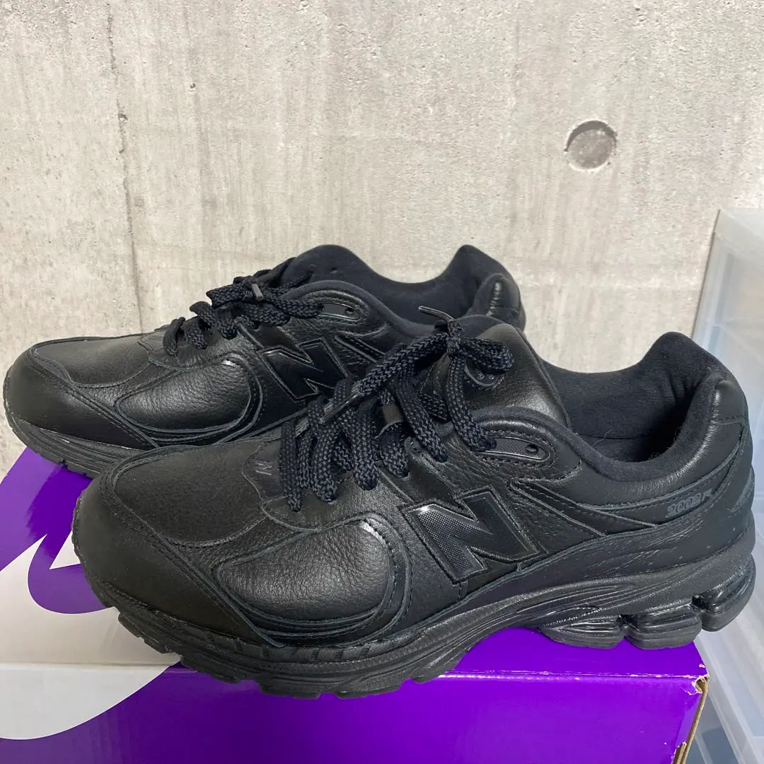 じゅん　ニューバランス ML2002RK 27.5 黒 オールレザー New Balance NEW BALANCE ML2002RK 