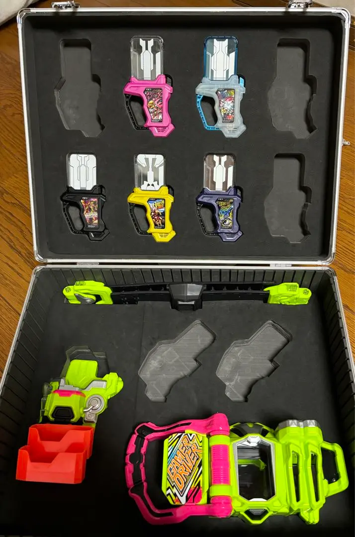 仮面ライダーエグゼイド　ゲーマードライバー　ガシャット　アタッシュケース　CSM A thorough explanation! DX Gamer Driver & Mighty Action X