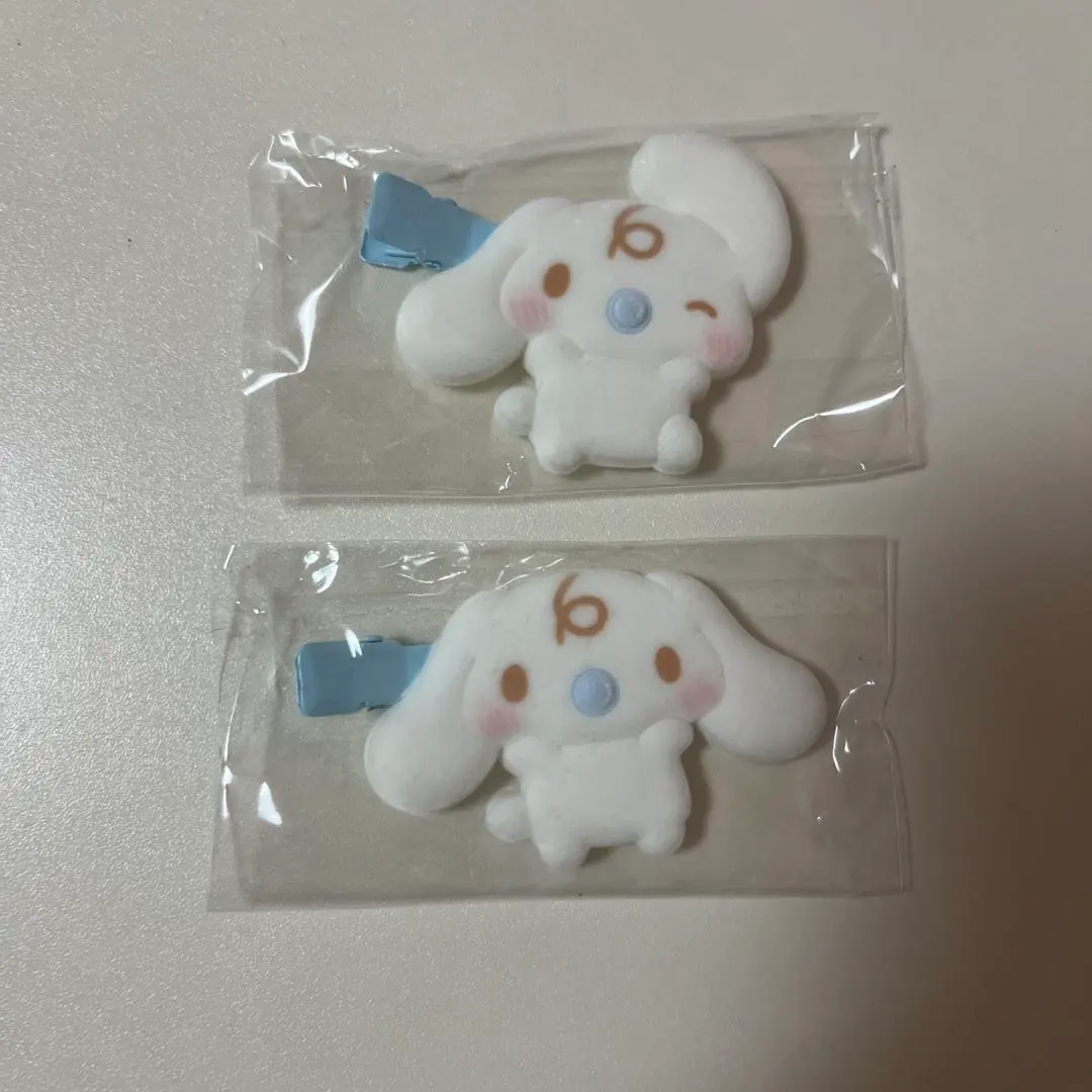 Thumbnail of Secret Hair Clip Milk