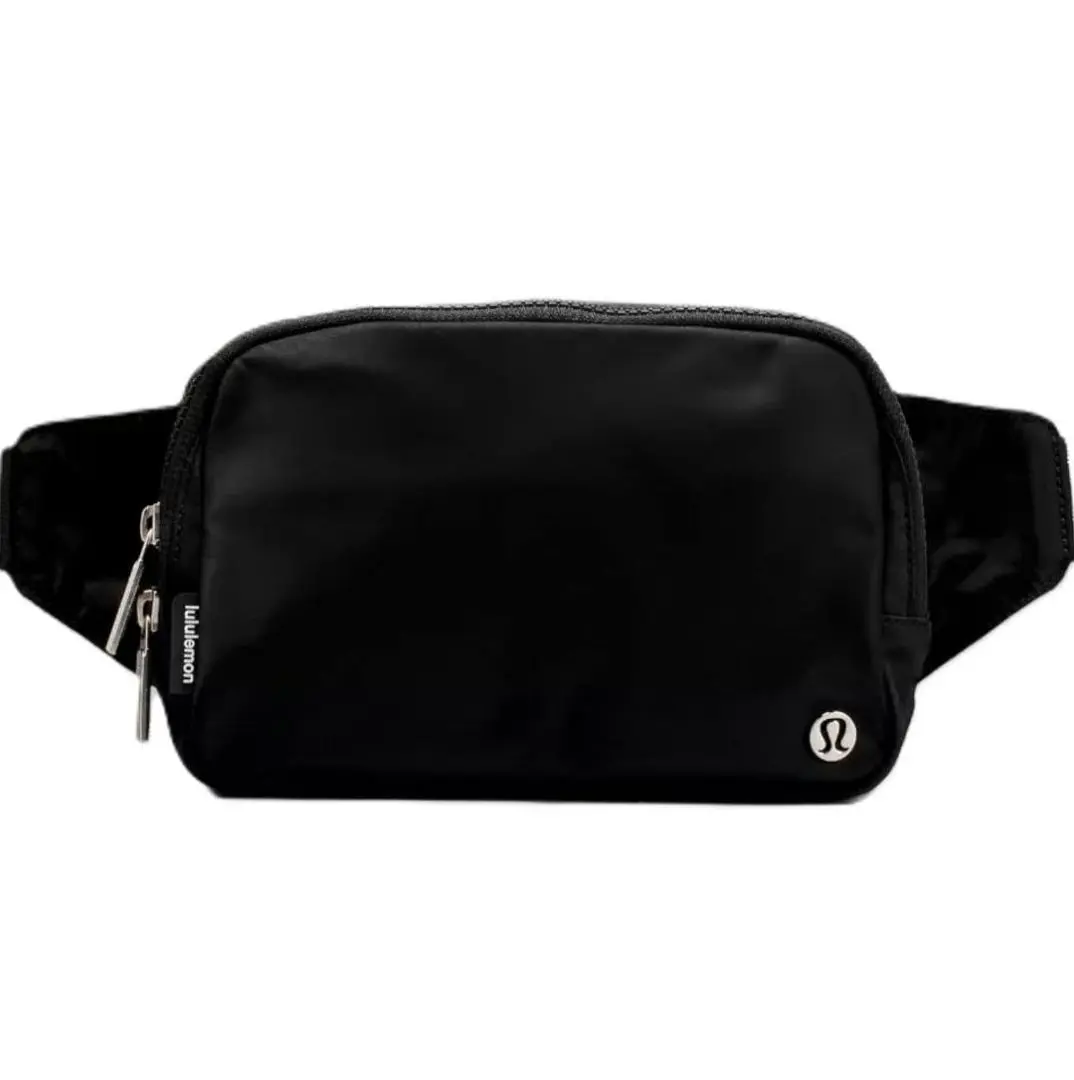ウォーターボトル クロスボディバッグ 2.5L | バッグ | Lululemon JP