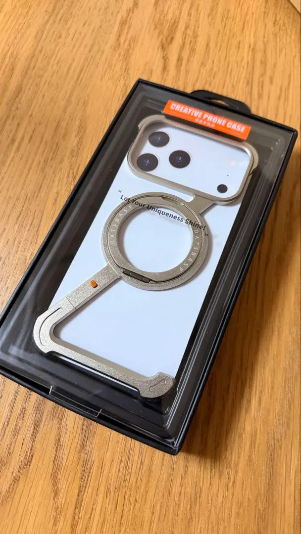 iPhone17PROMAX 邊框 原色鈦金屬 的縮圖