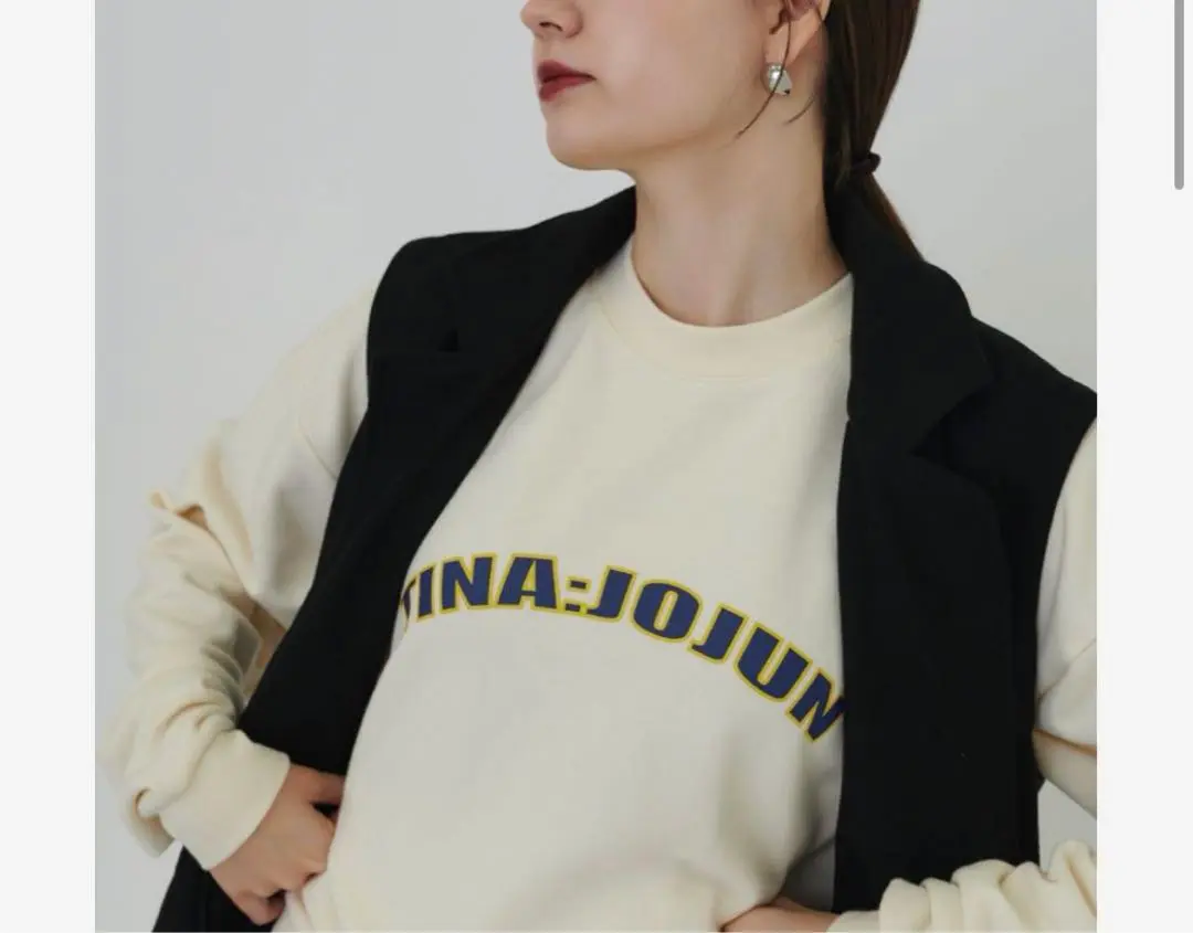 2025年最新】ユニセックス ロゴスウェット tina:jojunの人気