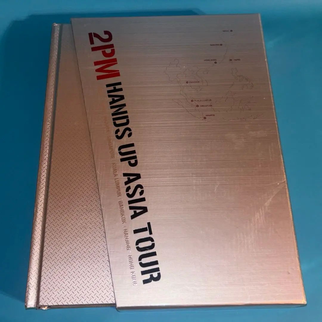 2PM『HANDS UP ASIA TOUR 』フォトブック&DVD セット Amazon.co.jp: 2PM - Hands Up Asia Tour (2DVD + 写真集) (韓国